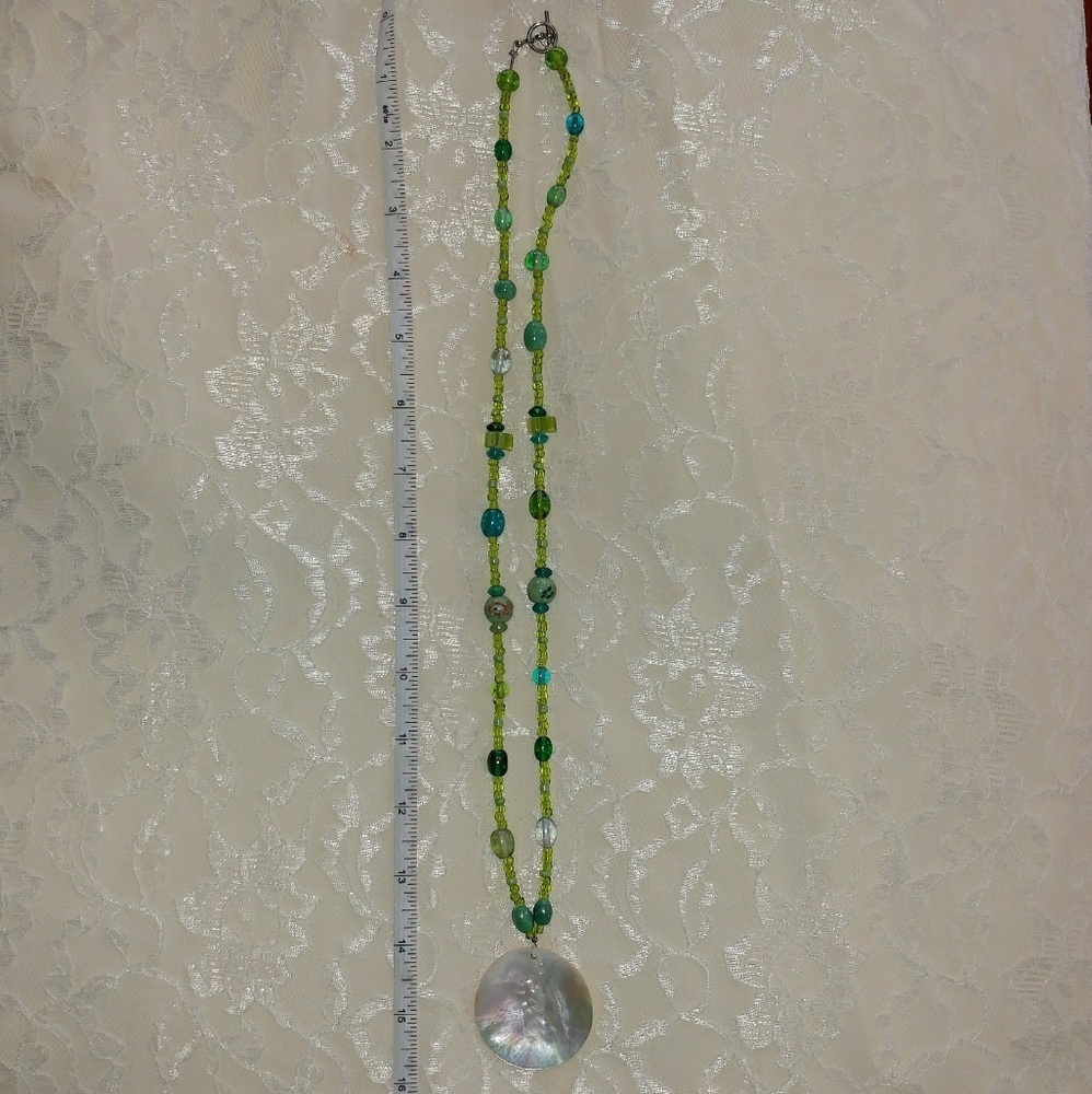 Querky Vintage Necklace.